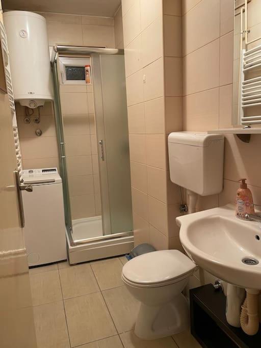 Bg Sunflower Apartment Belgrado Exterior foto